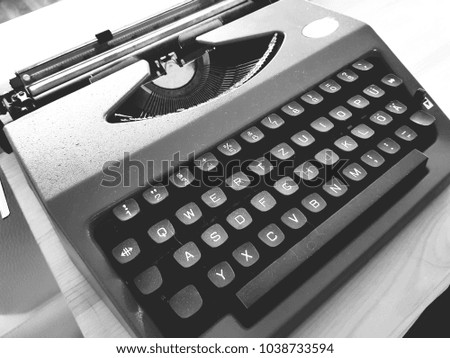 Antique Old typewriter