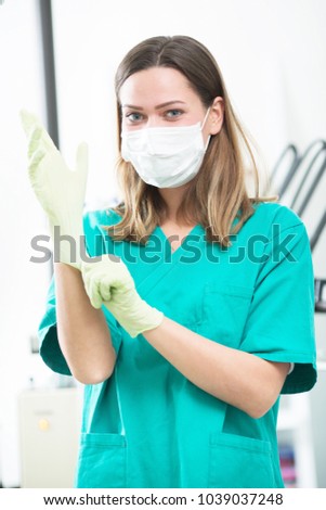 Dental hygienist photo