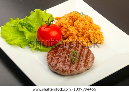 Burger cutlet with cous-cous