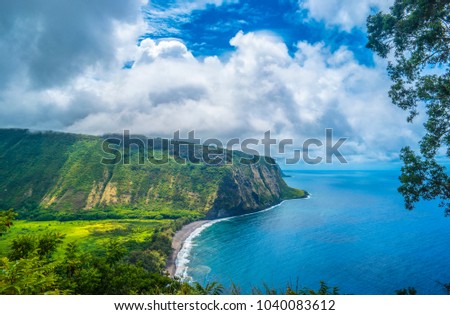 Waipio Valley Lookout Big Island Hawaii - Perfect Landscape picture