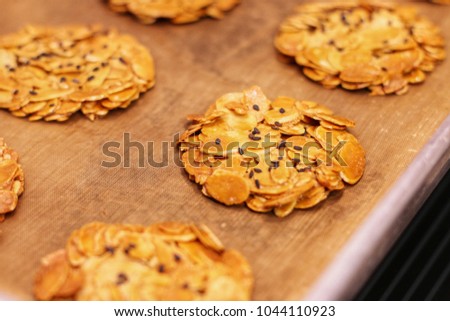Almond Cookies No flour Low calorie