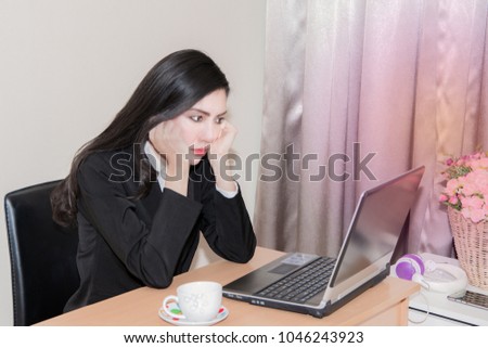 Businessman watching limited time sale concept on a laptop