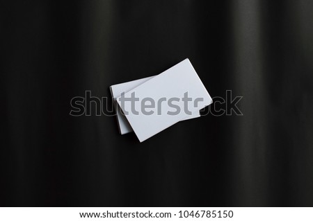 Clean white business card is suitable for use in business dealings.