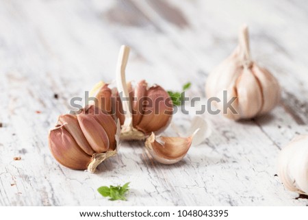 The garlic in the recipes of traditional medicine and to enhance immunity. Copy space text