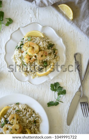 Creamy Prawn Risotto with Garlic Butter and Lemon