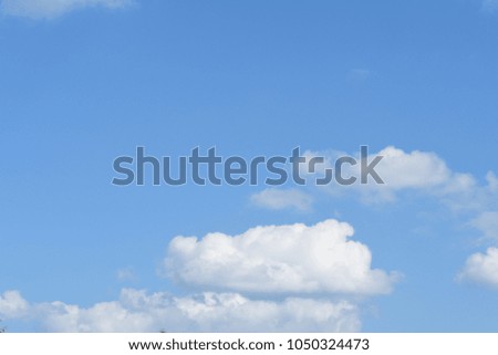 Sky with white clouds