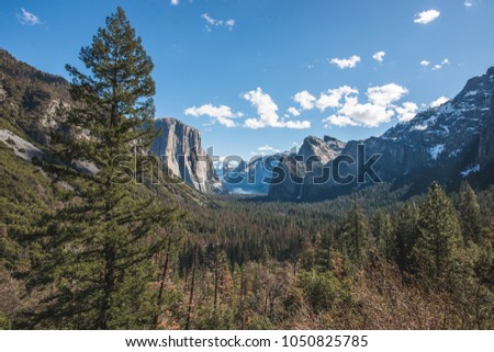 Tunnel View on a Sunny Day in Yosemite National Park, California