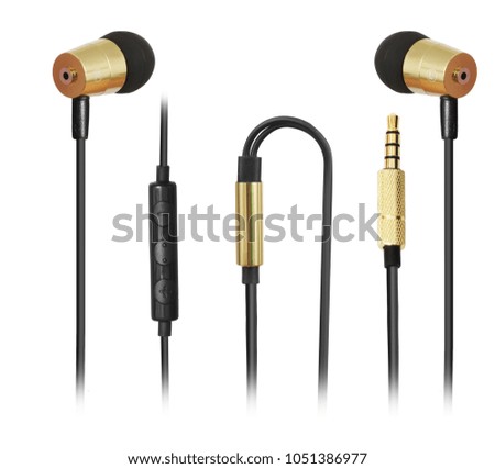 Perfect black and golden combination headphones made with cutting edge design premium sound with microphone technology gives ultimate music listening experience.

