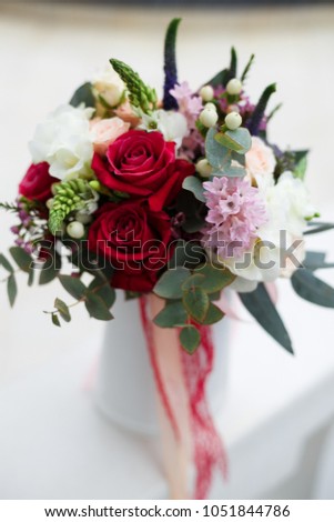 Picture of a beautiful wedding bouquet with roses