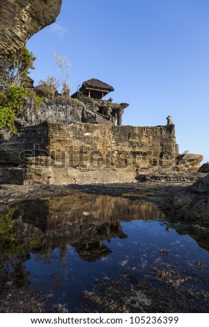 The Tanah Lot Temple, the most important hindu temple of Bali, Indonesia.