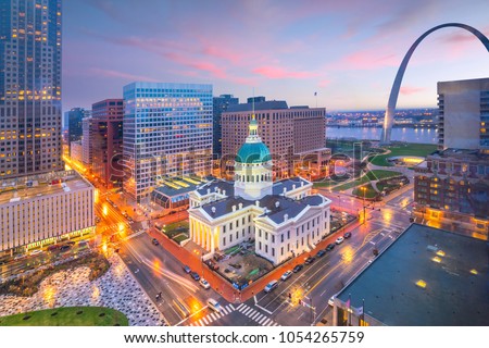 St. Louis downtown skyline at twilight from top view Royalty-Free Stock Photo #1054265759