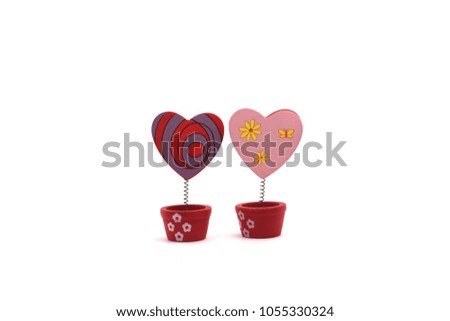 couple wood clip heart in red pot 