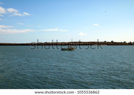 Boats off Long Island, Ireland