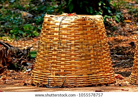 Bamboo trashcan basket
