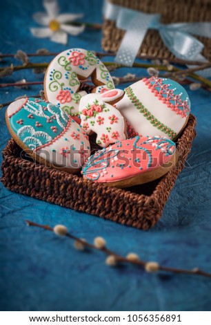 beautiful decorated gingerbread cookies for easter 