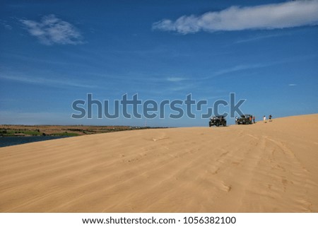 A white sand