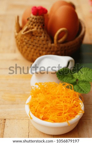golden sweet is egg yolk  ,Thai dessert