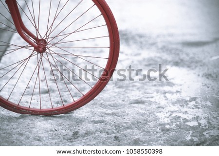 wheel retro bike in the snow
