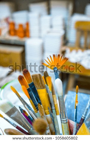 Paint Brush Equipment