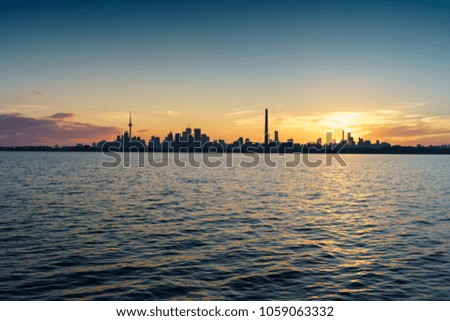 Scenic view of Lake Ontario and city skyline, Toronto, Canada