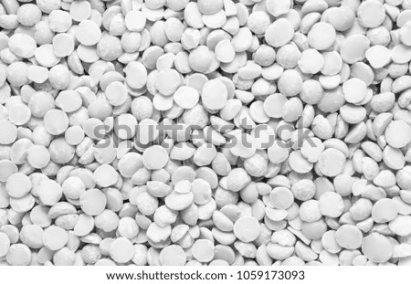White small cobblestone background, gravel pebbles stone texture seamless texture