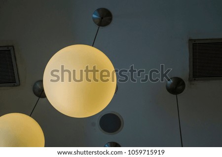 round pendant lamp