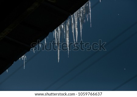 icicles on the roof, ice
