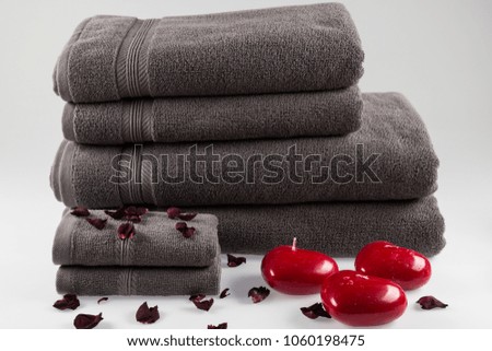 Grey towels and spa concept photo for hotels and massage parlors.