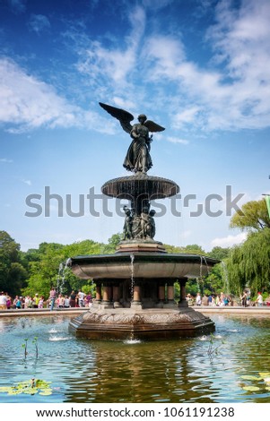 Bethesda Pool and its famous statue in Central Park in New York 