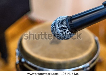 Mic next to a drum close