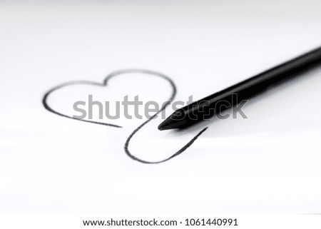 Heart drawn in pencil