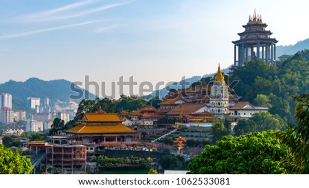 Kek Lok Si Temple at Georgetown Penang, Malasia int he day light time you can use for tourist advertisement Royalty-Free Stock Photo #1062533081