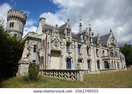Chateau de Keriolet Royalty-Free Stock Photo #1062748505