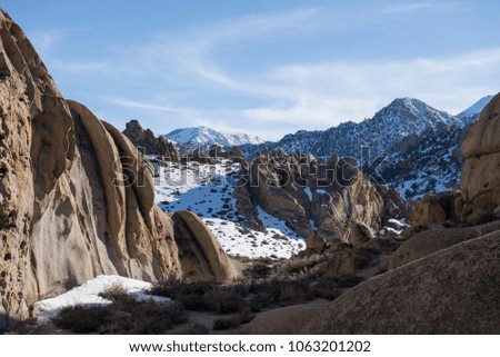 Boulders of Californias mountains.