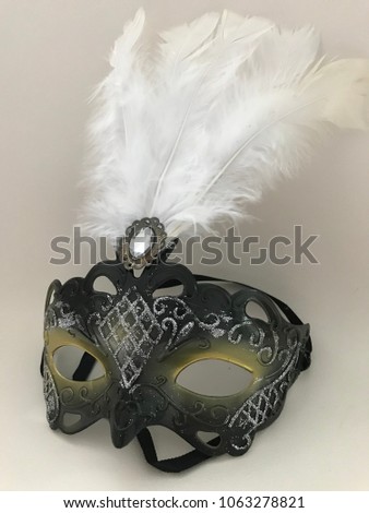 Fancy mask show