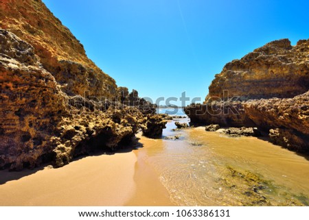 Torquay is promoted as the Surfing Capital of Australia with huge waves, beautiful sand beach and cliffs. Torquay Beach was the site of the first malibu board demonstration in Australia, back in 1956