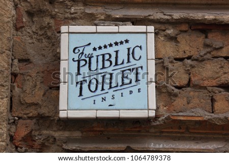 sign for public toilet