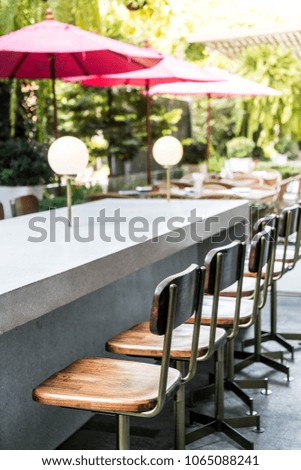 empty chair on outdoor bar in restaurant or coffee shop cafe