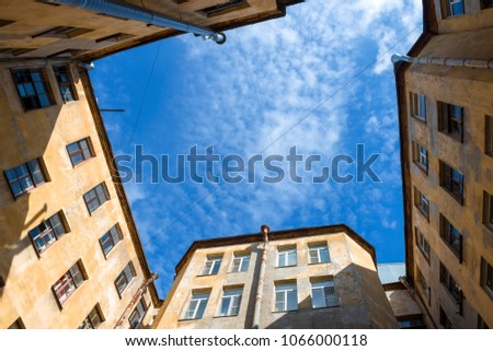 Ancient courtyards, sky hight St round. Petersburg