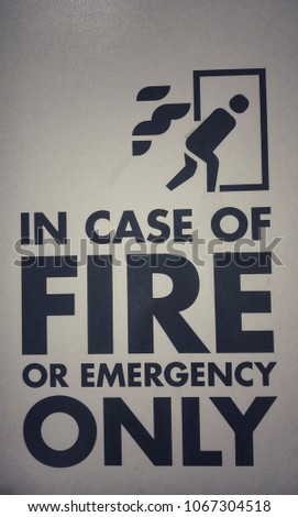 The symbol of the exit way for fire.