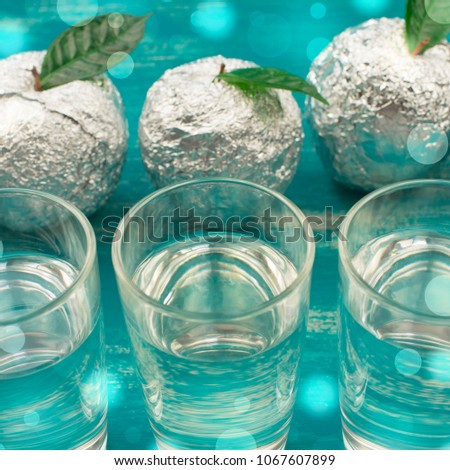 glass glasses with blue cocktail drink
