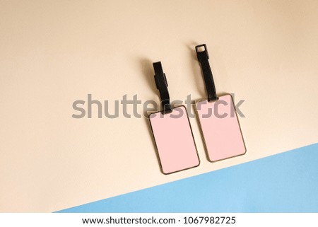 Mock up : Pastel pink name tag or keychain on colorful background, handmade gift, blank template