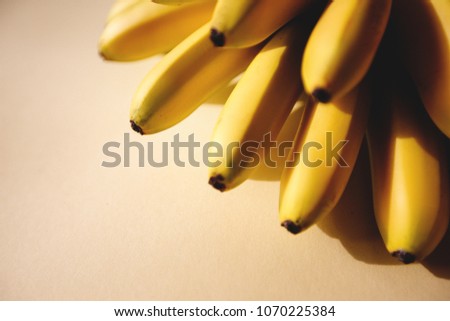 Bunch of mini bananas.