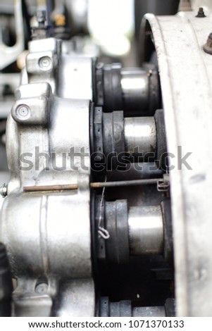 Photography of piston,indicator and brake chassis in aircraft brake system .
