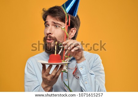  man with a cake, birthday                              