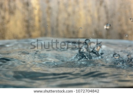 Splahs of clean water