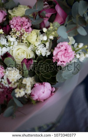 Pink bouquet whis peony