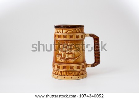 mug with a picture of a ship 