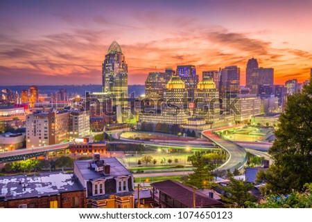 Cincinnati, Ohio, USA downtown cityscape at dusk.