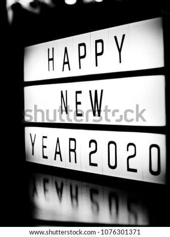 Happy New Year 2020 lightbox message